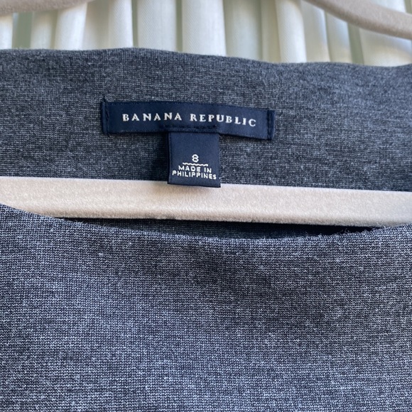 COPY - Banana Republic - size 8 - grey 3/4 sleeve dress - Picture 4 of 5